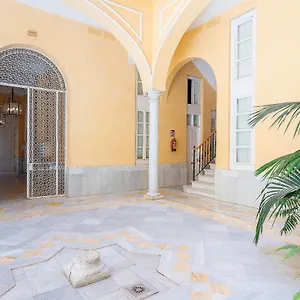  Apartment Genteel Plaza Nueva Spain