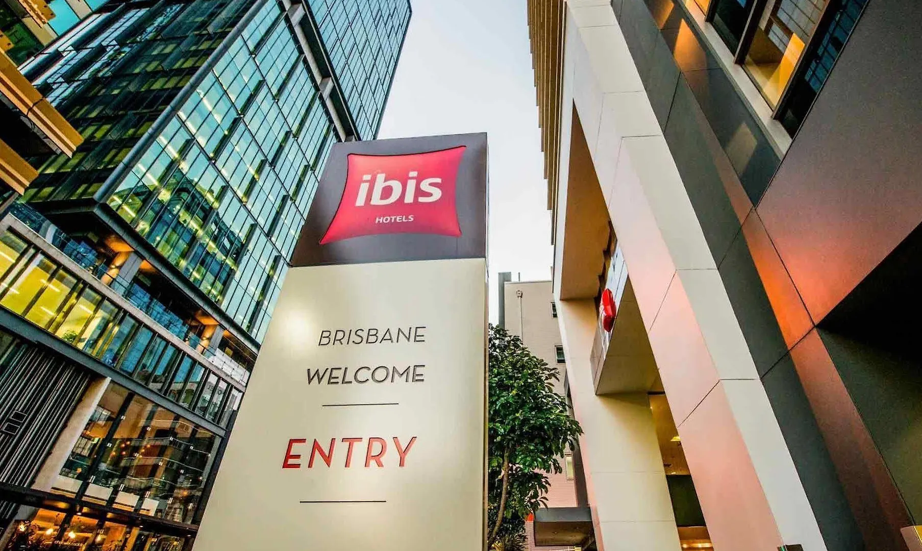 *****  Hotel Indigo Brisbane City Centre, An Ihg Hotel Australia
